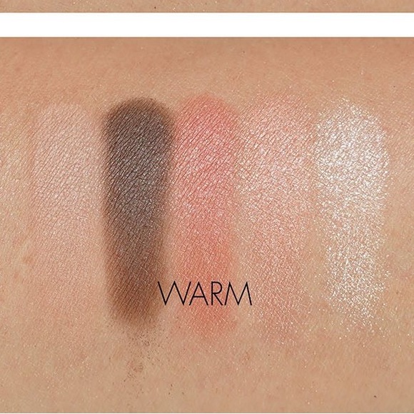 Chanel Makeup Gift Set - Picture 10 of 13